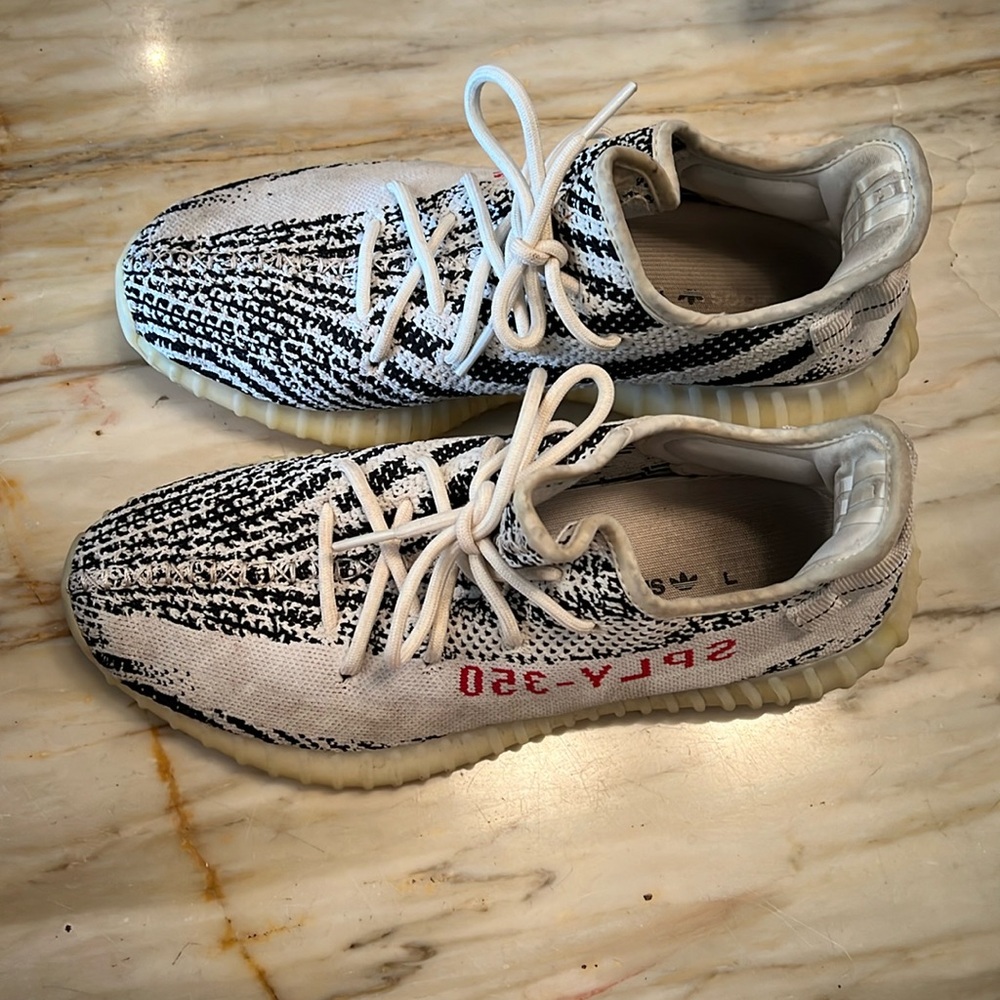 Yeezy Boost Zebra size 10.5 men’s 350 V2 low. No box
